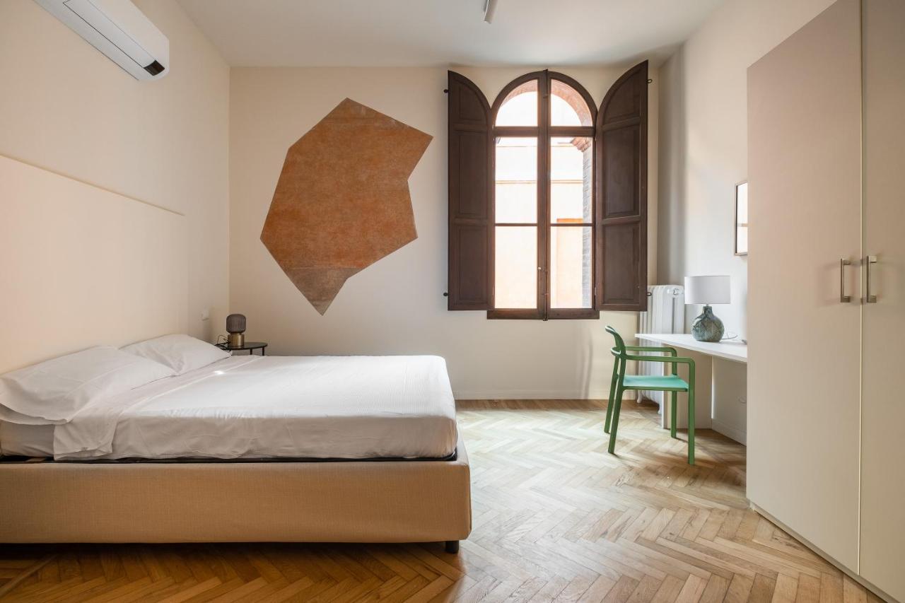 Appartamento D'Azeglio Nel Salotto Di โบโลญญา ภายนอก รูปภาพ