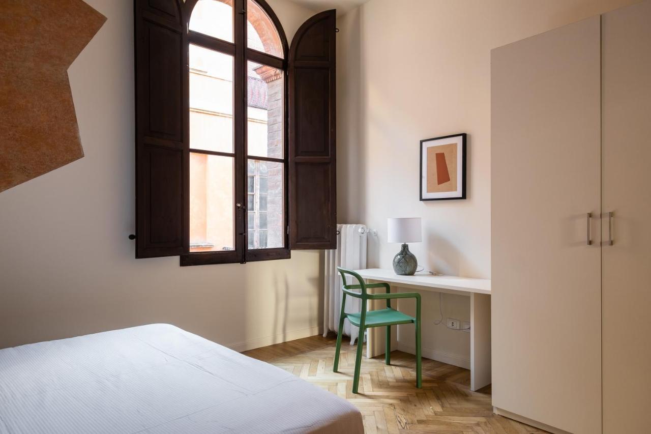 Appartamento D'Azeglio Nel Salotto Di โบโลญญา ภายนอก รูปภาพ