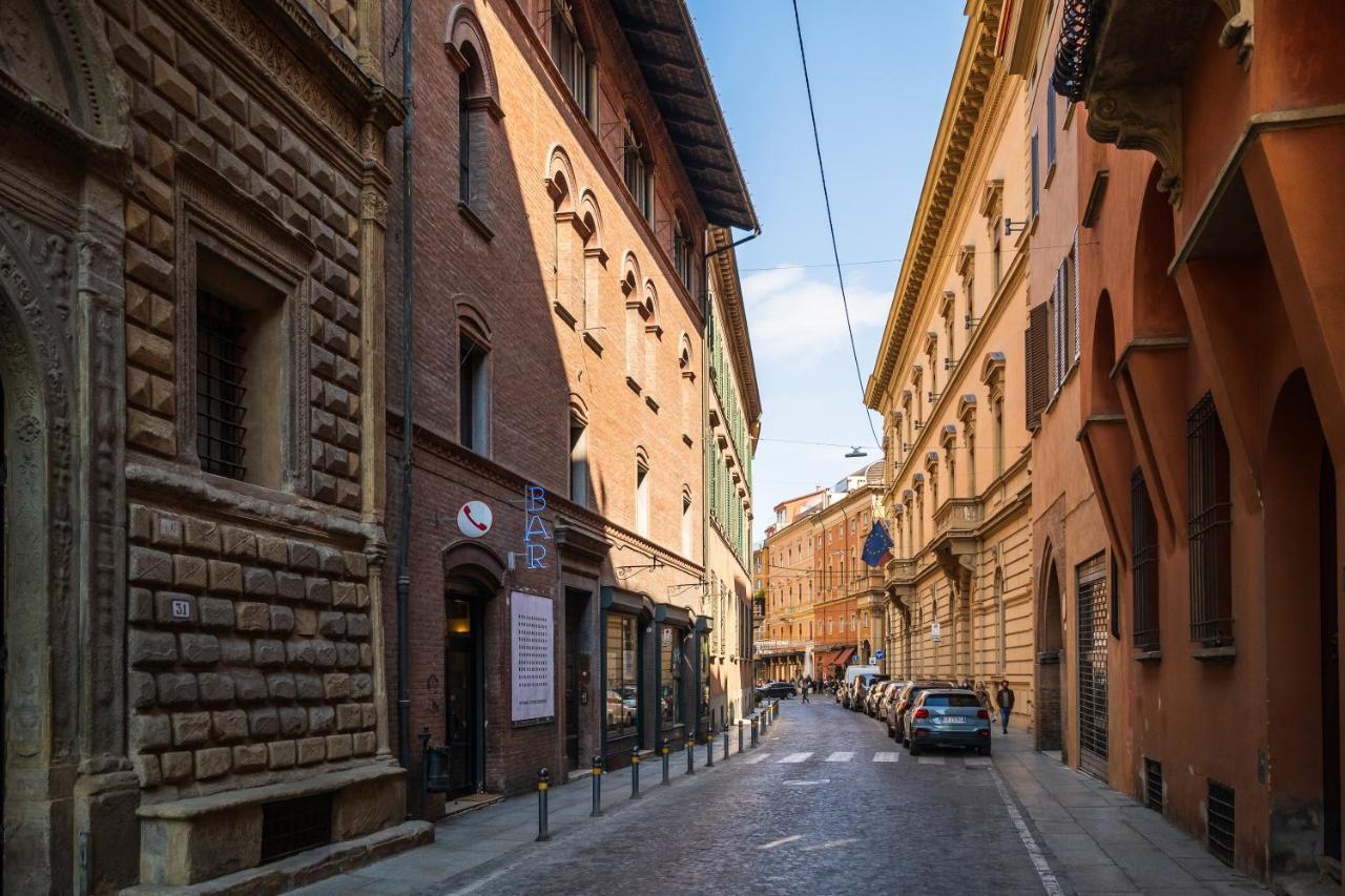 Appartamento D'Azeglio Nel Salotto Di โบโลญญา ภายนอก รูปภาพ